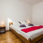App Silverstar 1 By Interhome *